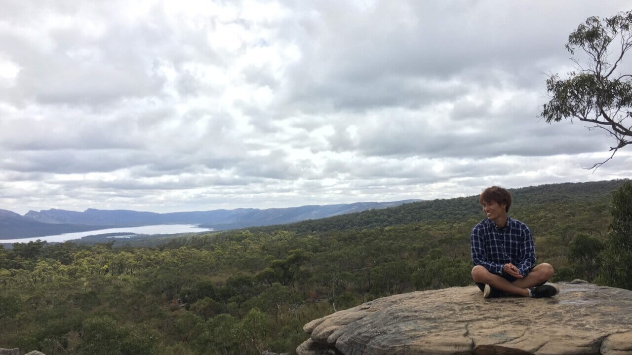 オーストラリアの岩山