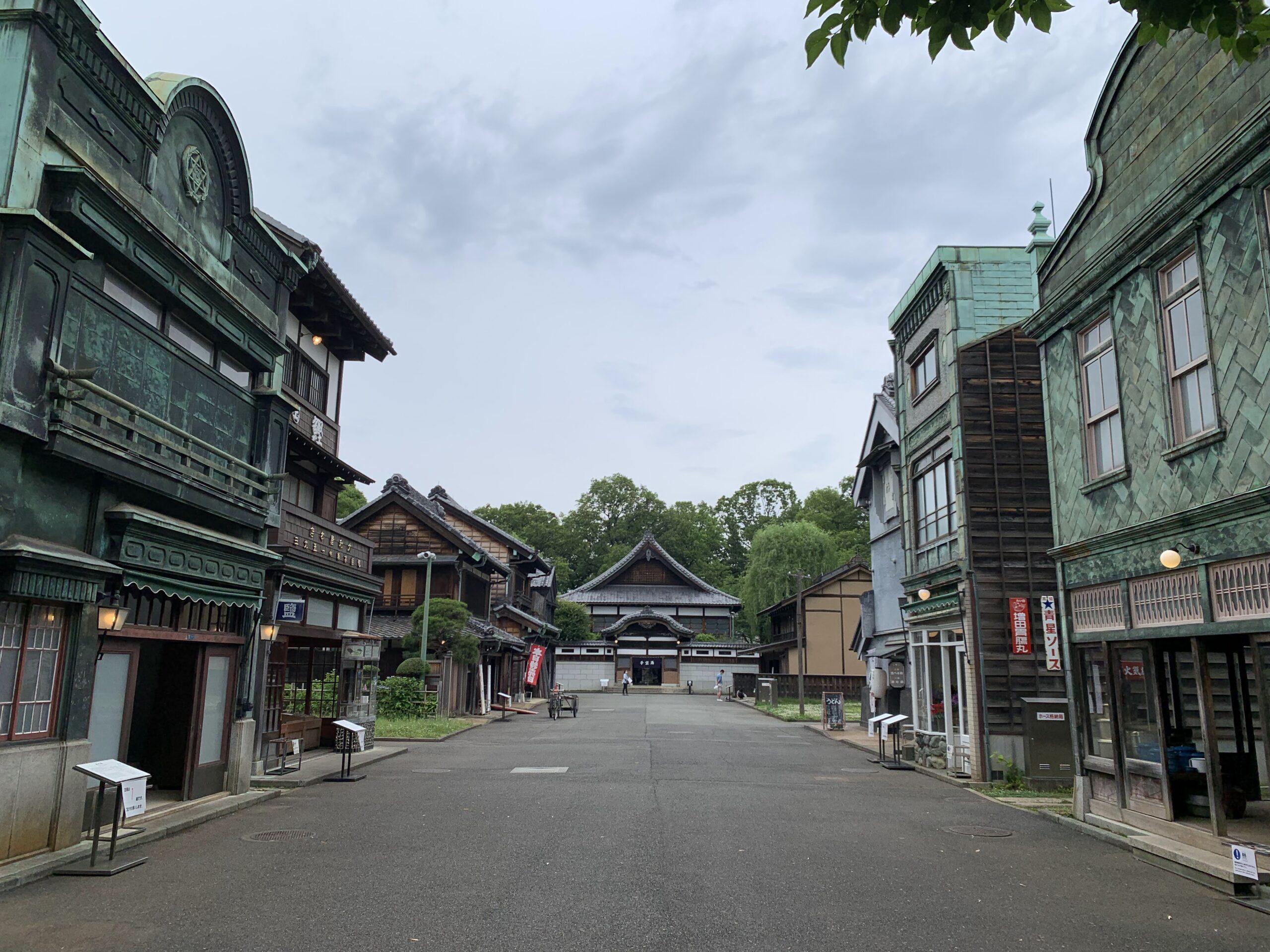 【二・二六事件の現場残る】東京の隠れた観光地『江戸東京たてもの園』で本物の歴史的建造物を見学 - Yuki-TravelMap